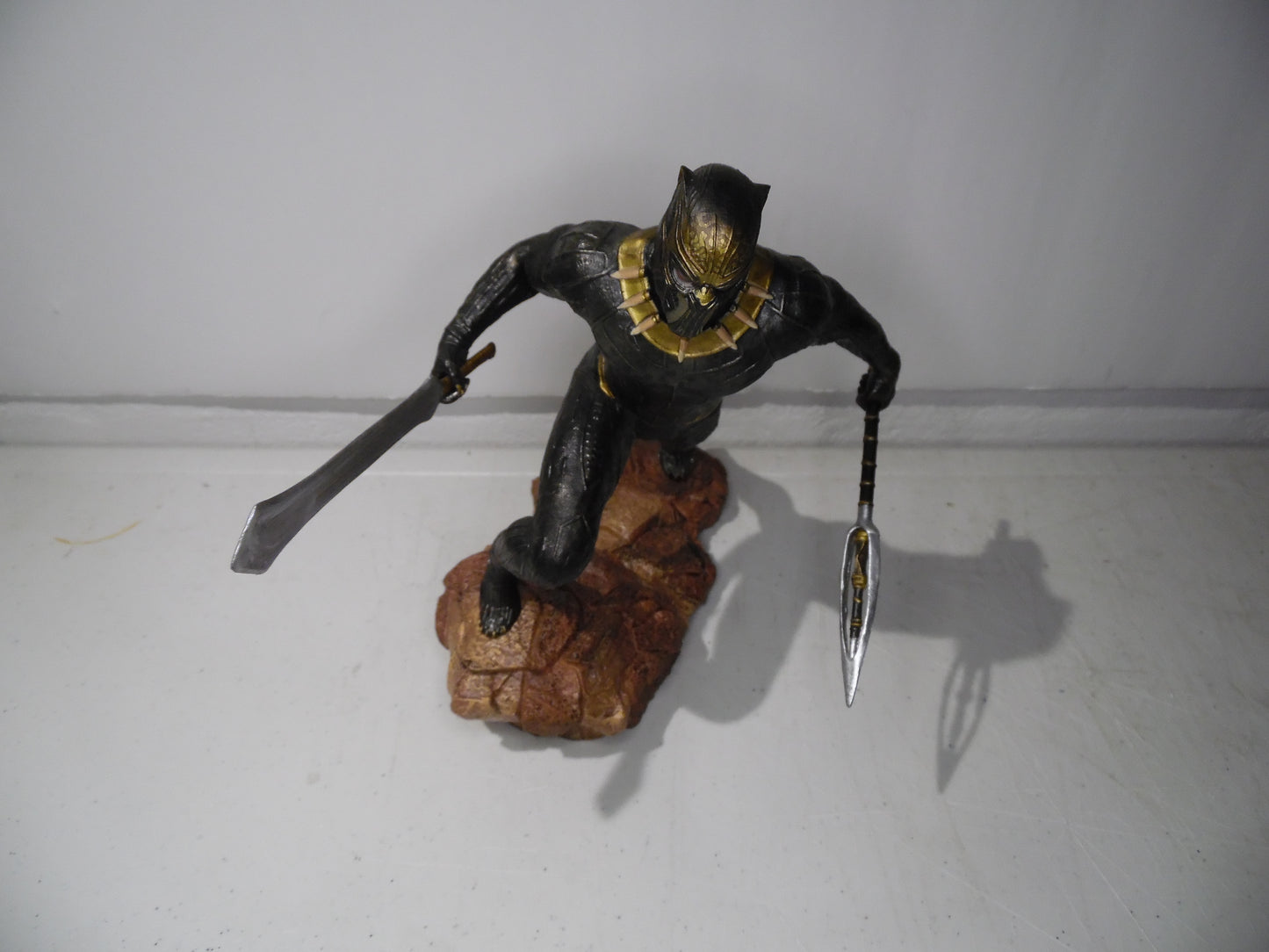 Diamond Select Toys Marvel Studios Gallery 9" Killmonger! Black Panther PVC Figure