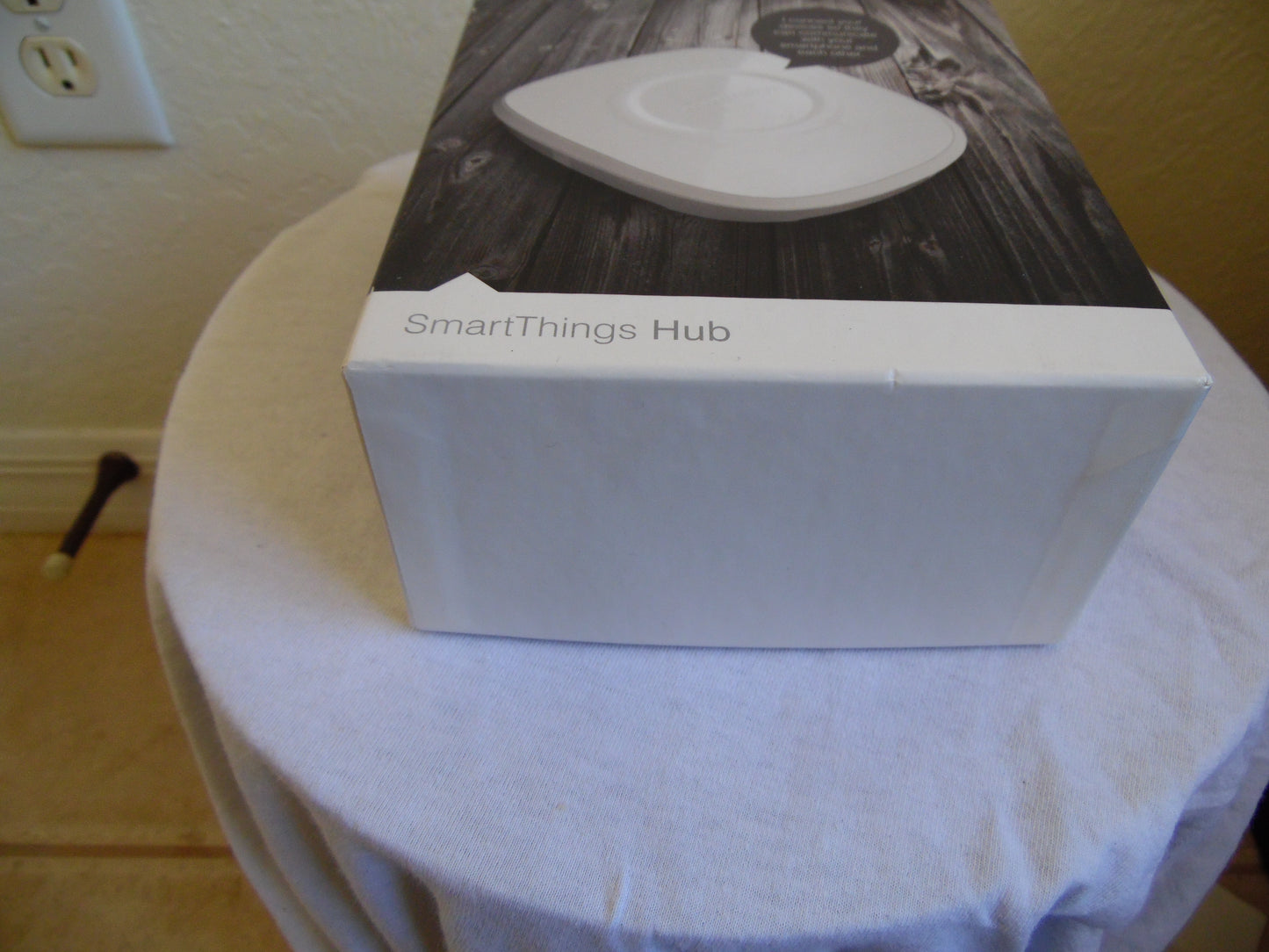 SmartThings Hub NIB 1st Generation White Open Box 2013