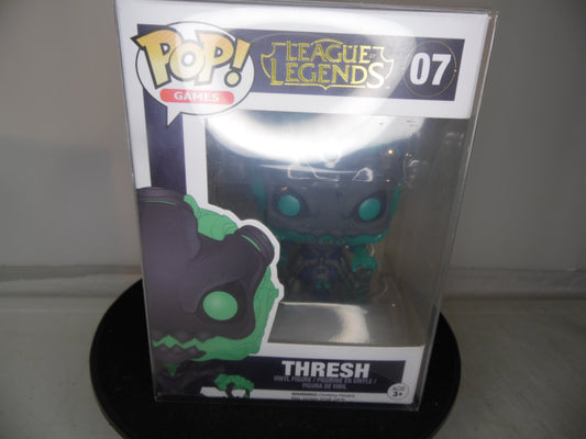 League of Legends Funko Pop! Thresh #7 with Pop Protector