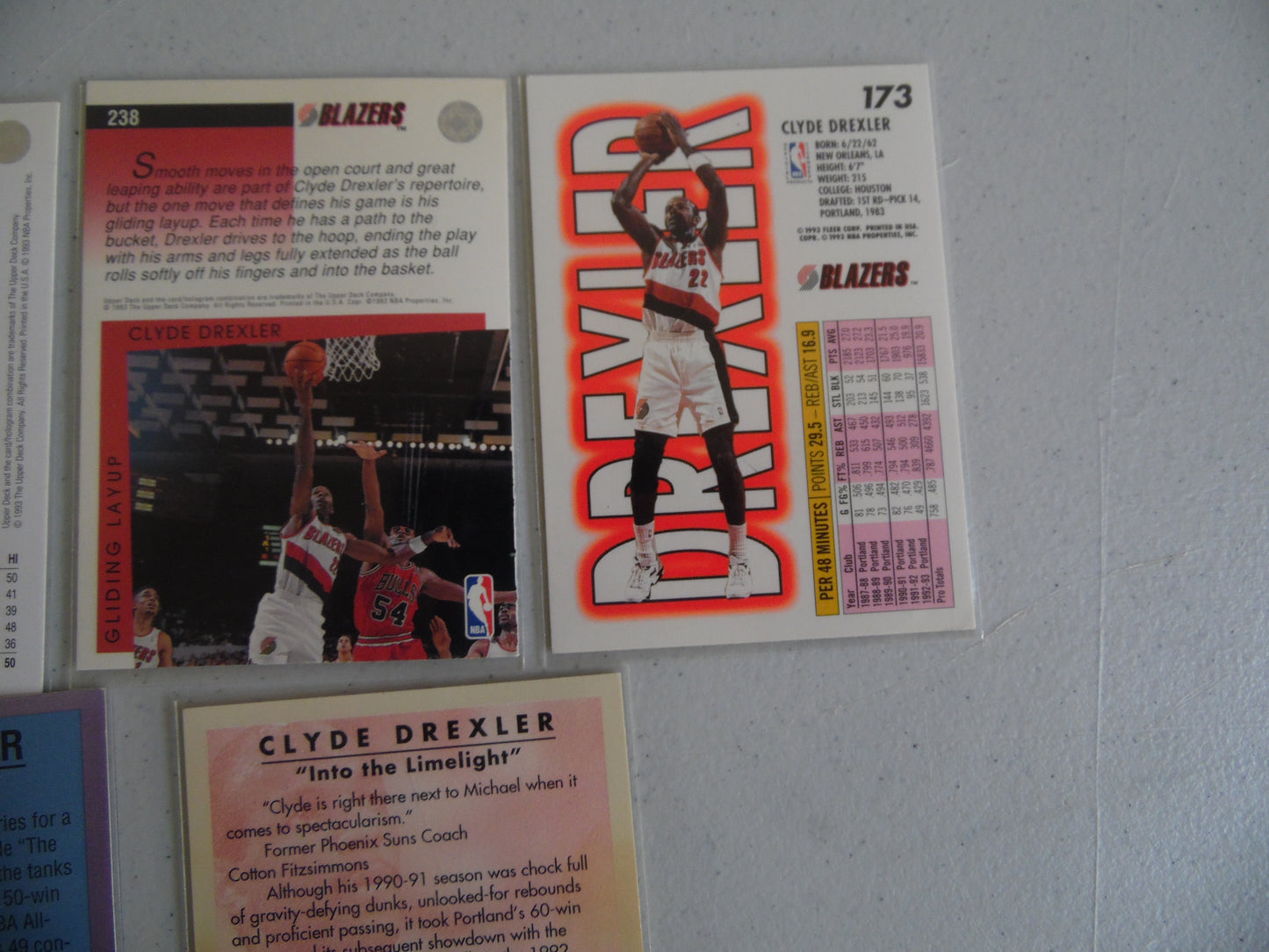 Vintage Mixed Clyde Drexler 1992-94 Upper Deck/Fleer Lot of 4 Sports Cards