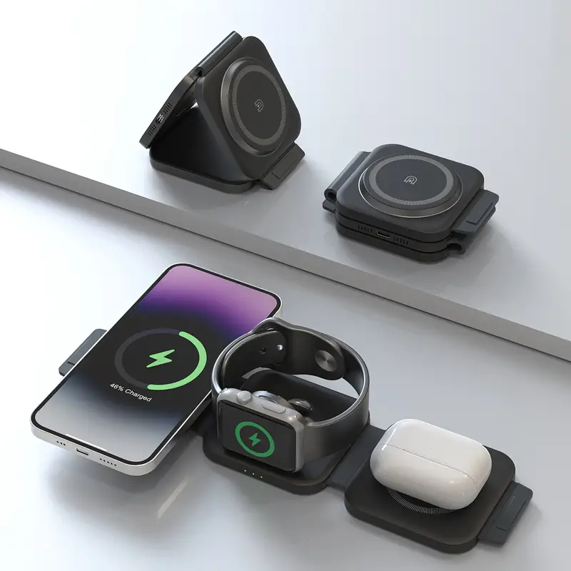 Travel-Ready Magnetic 3-in-1 Wireless Charging Station for Multiple Devices