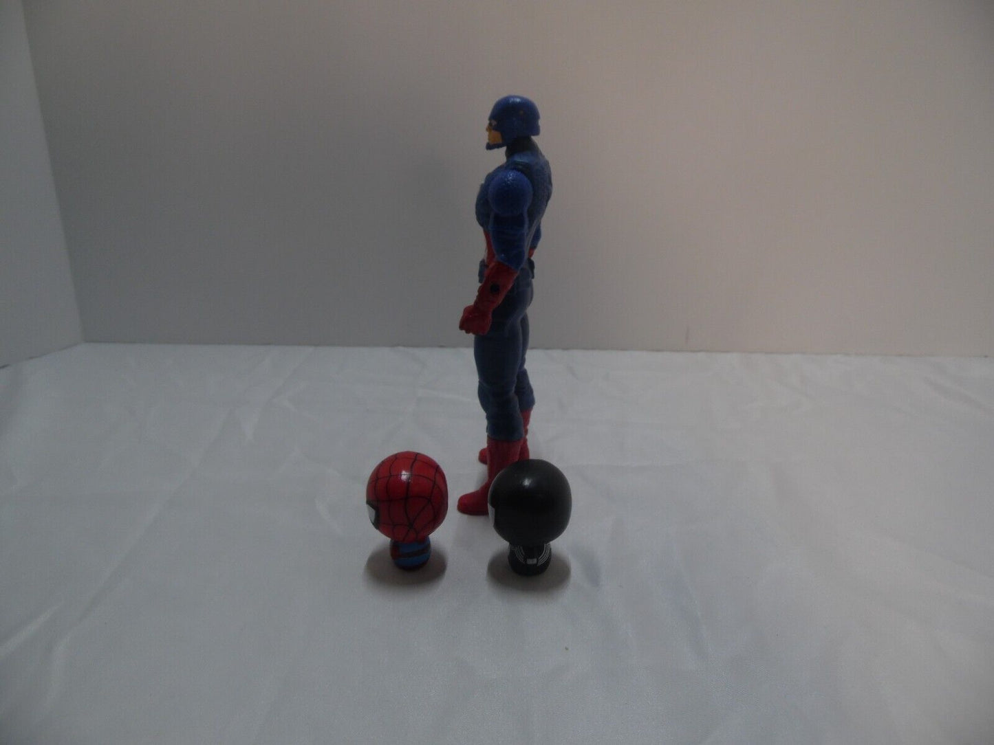 Lot of 3 Marvel Super Hero Figures Capt America& 2 Pint Size Spidermans