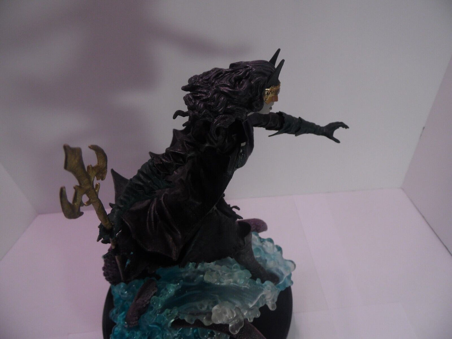 Dark Night Metal the Drowned Figure 10" PVC Diorama Statue