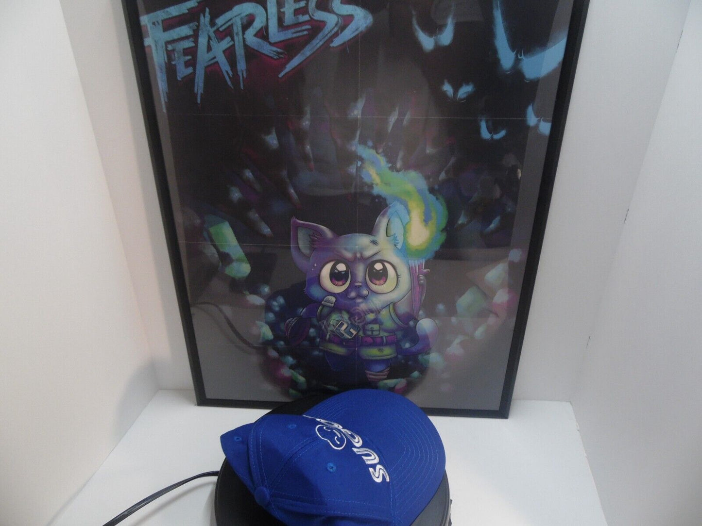 Sugoi Snapback Cap W/ Fearless Anime Poster Anime Loot Crate Box 2019