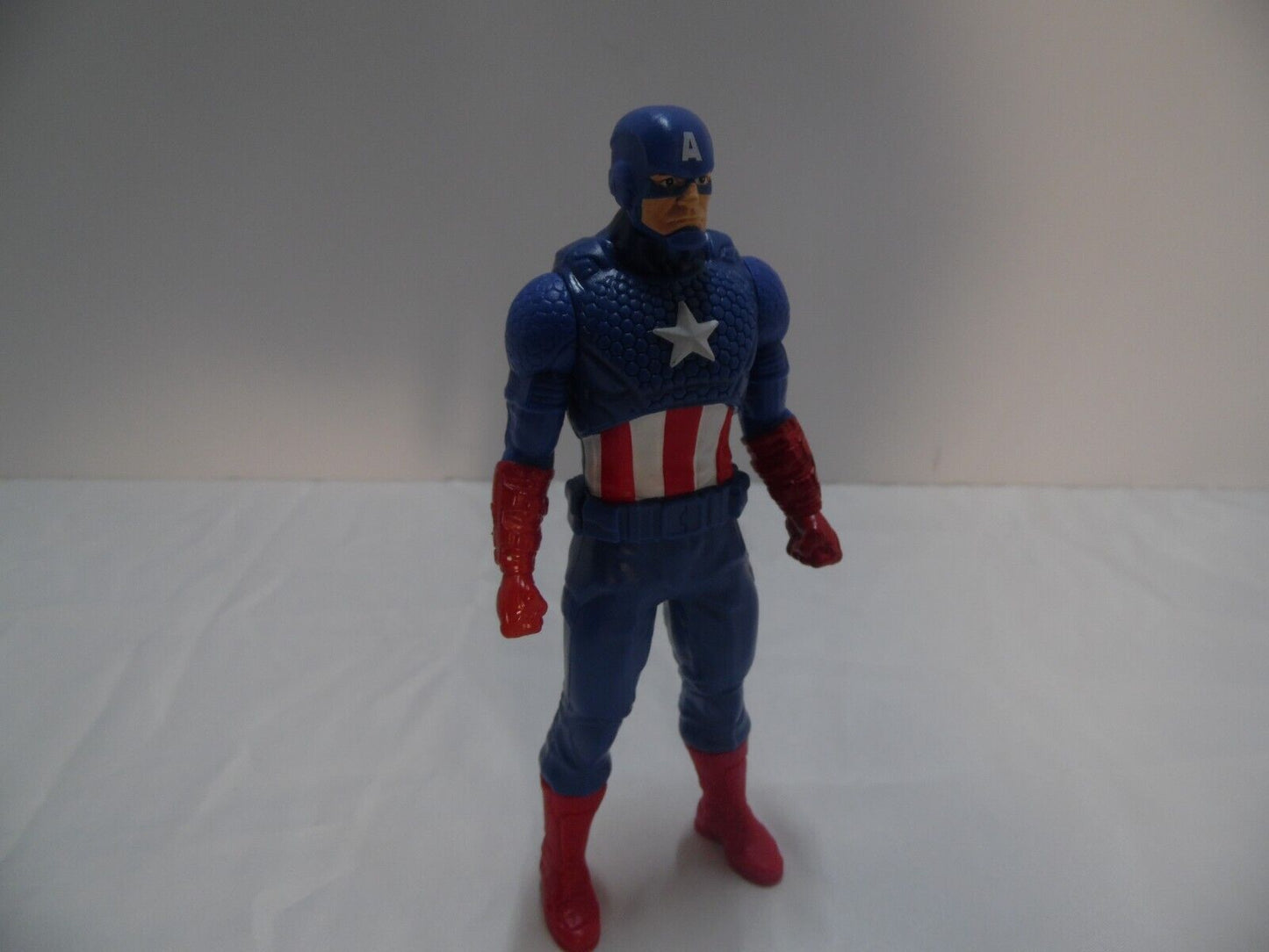 Lot of 3 Marvel Super Hero Figures Capt America& 2 Pint Size Spidermans